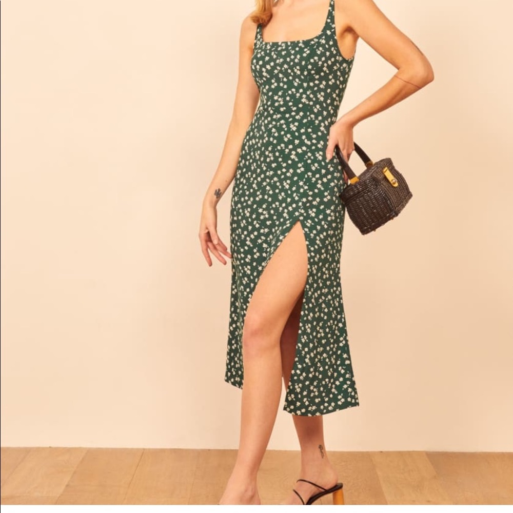 Looking for this Gilmore Dress in a size 0